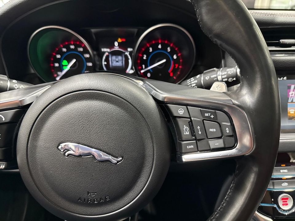 2018 Jaguar XF