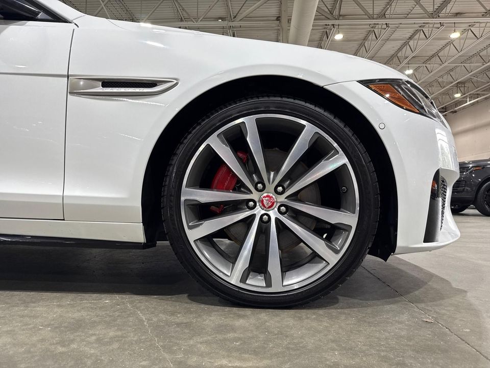 2018 Jaguar XF