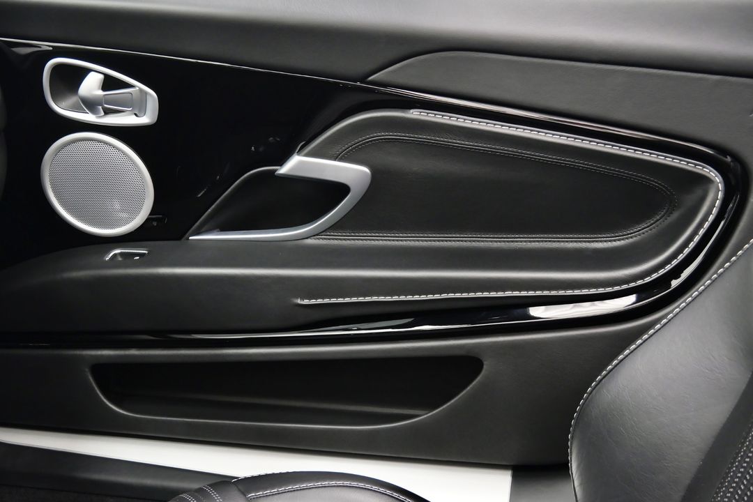 2019 Aston Martin DB11