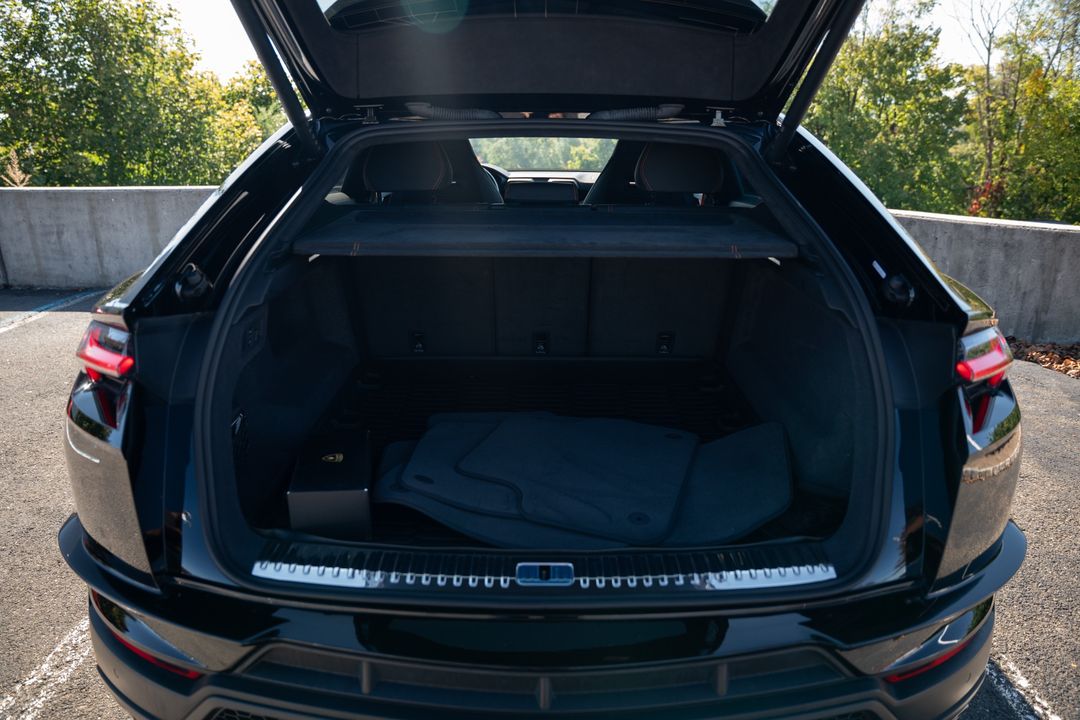 2024 Lamborghini Urus