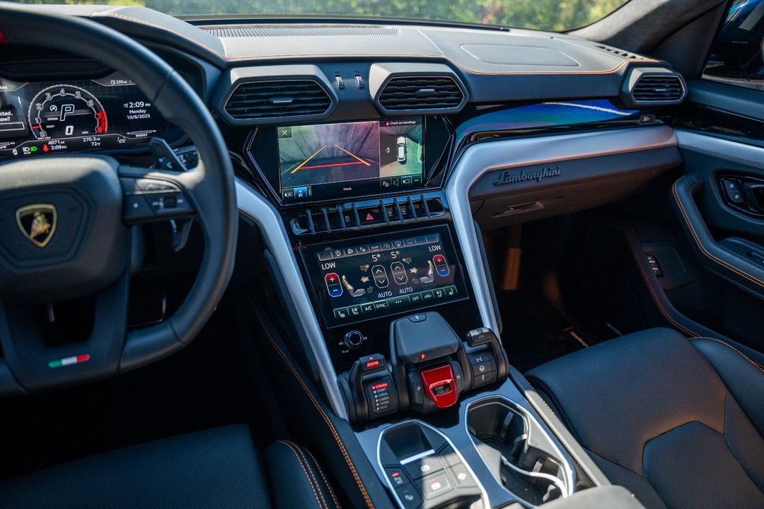 2024 Lamborghini Urus