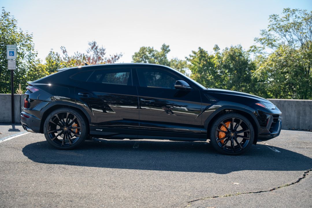 2024 Lamborghini Urus