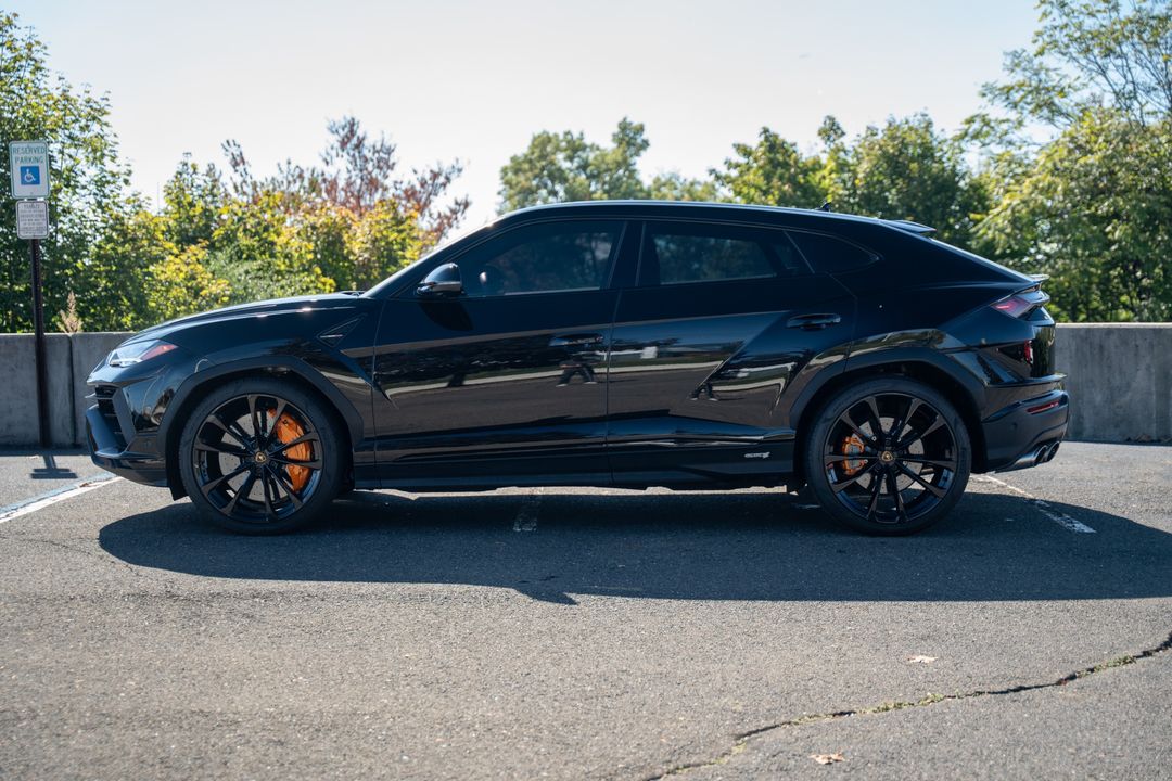 2024 Lamborghini Urus