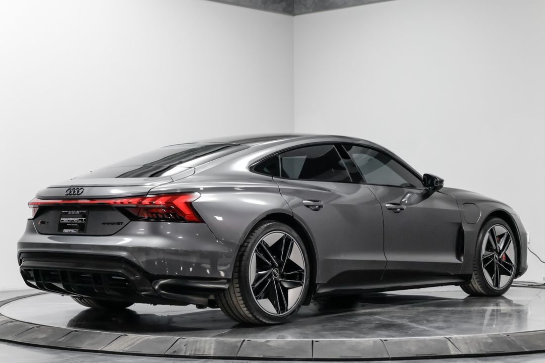 2022 Audi RS e-tron GT