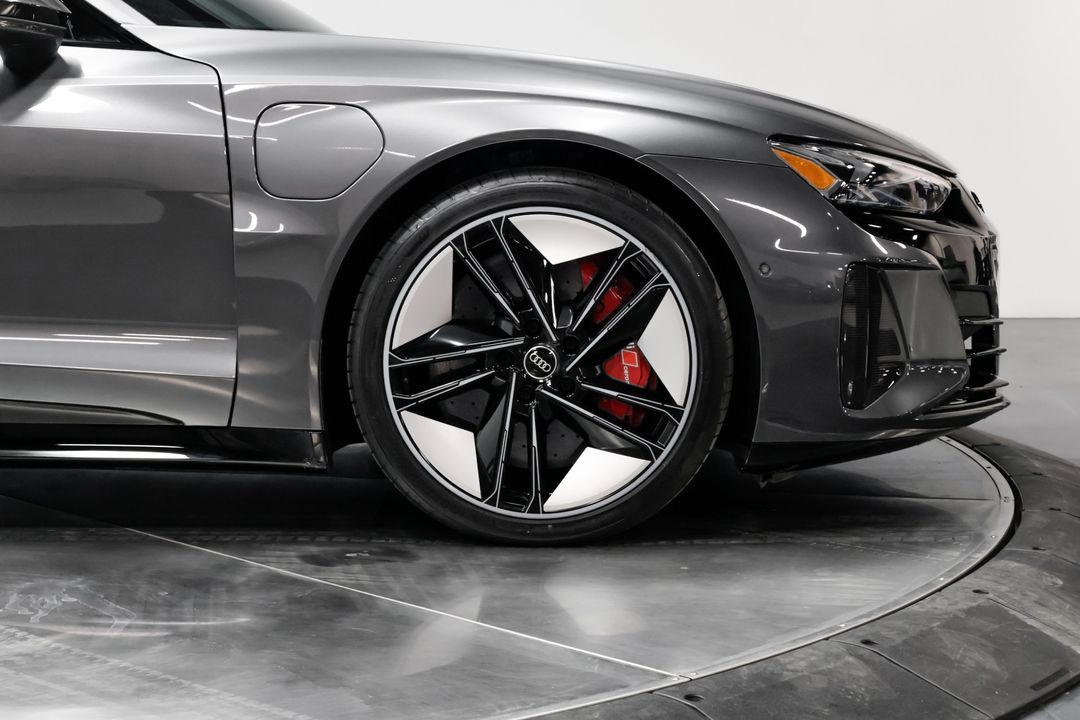 2022 Audi RS e-tron GT