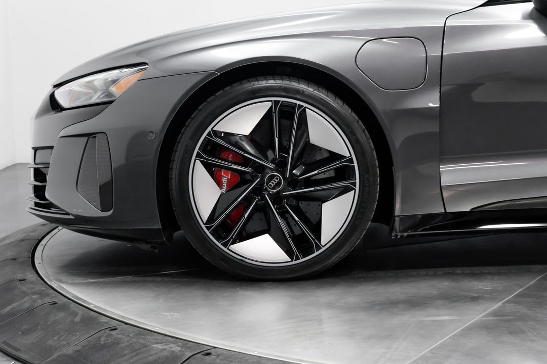 2022 Audi RS e-tron GT