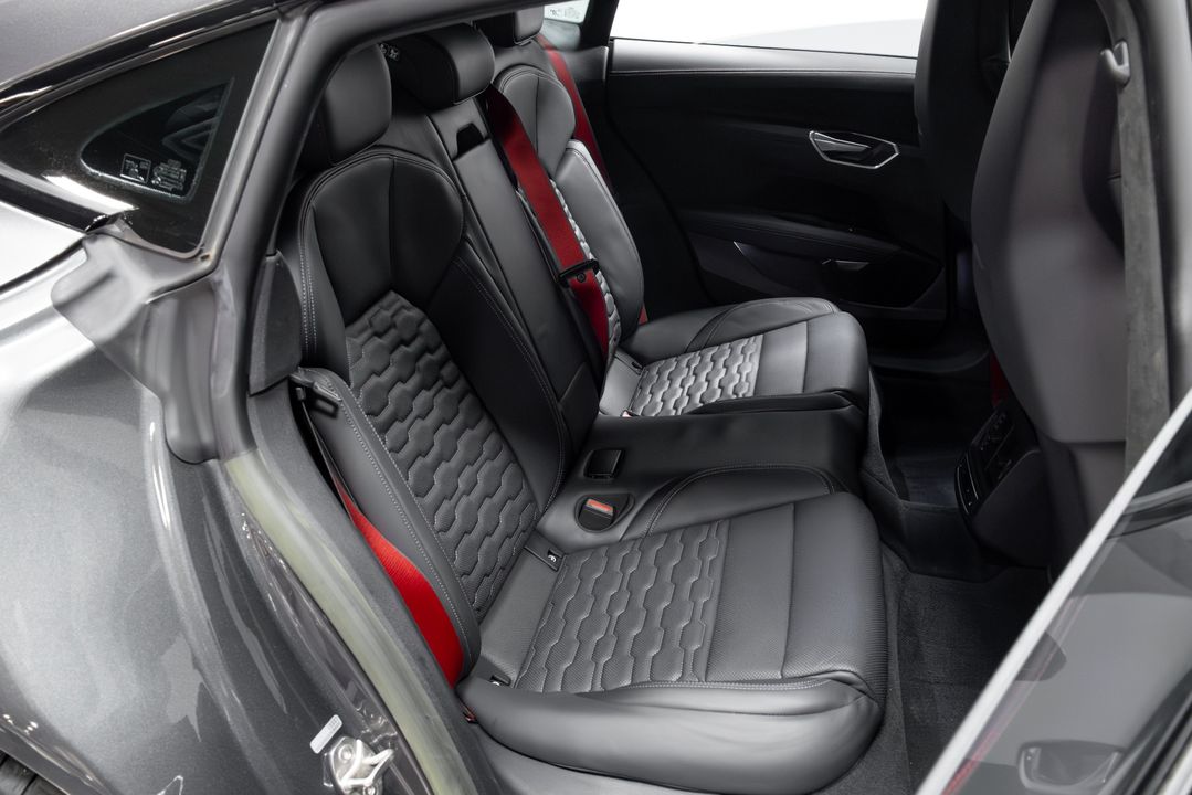 2022 Audi RS e-tron GT