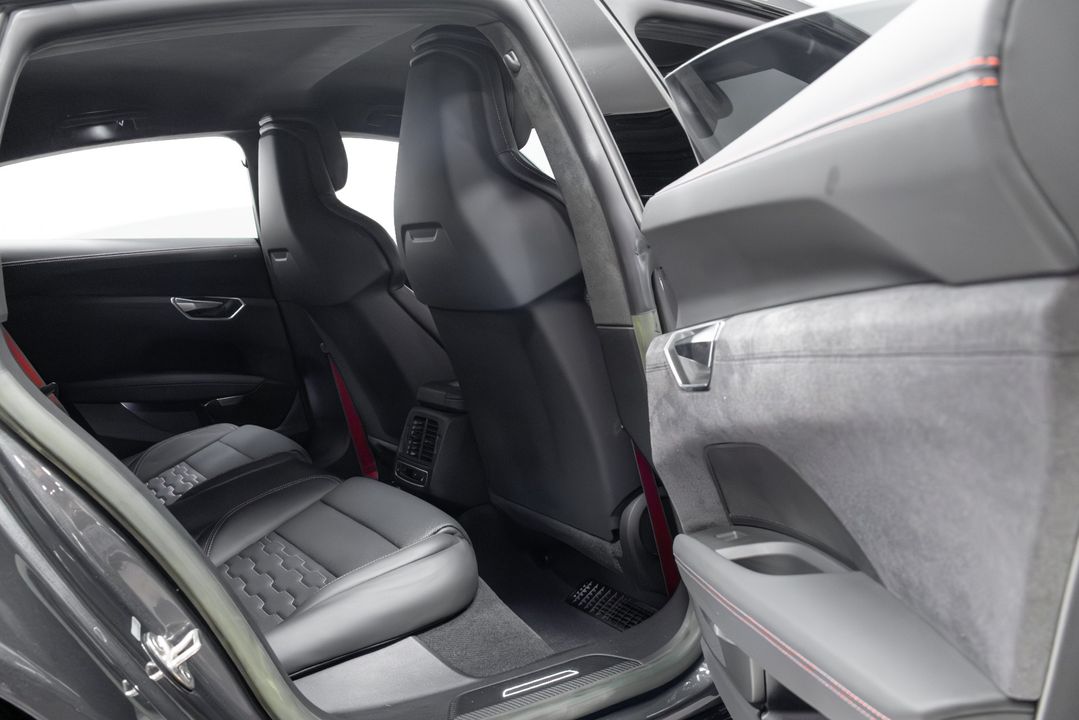 2022 Audi RS e-tron GT