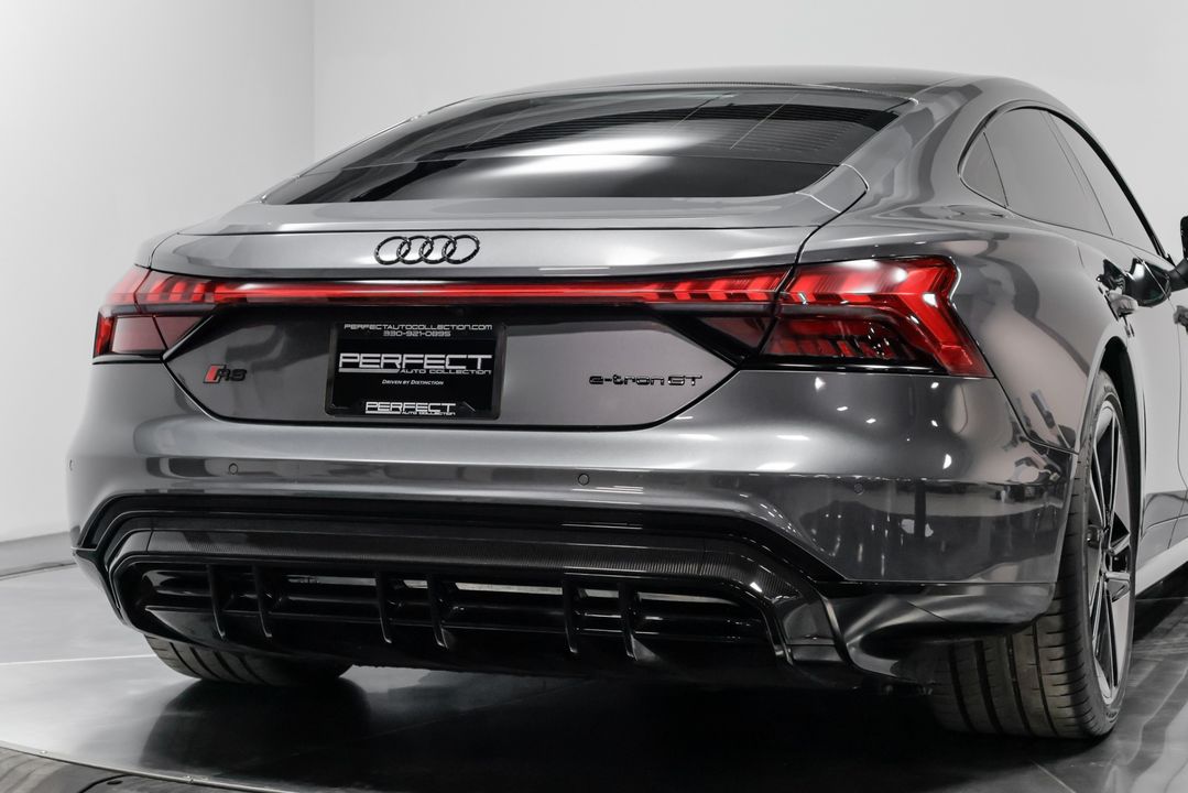 2022 Audi RS e-tron GT