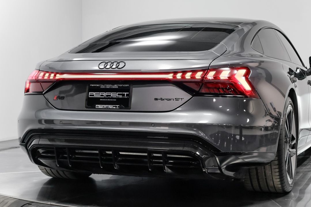 2022 Audi RS e-tron GT