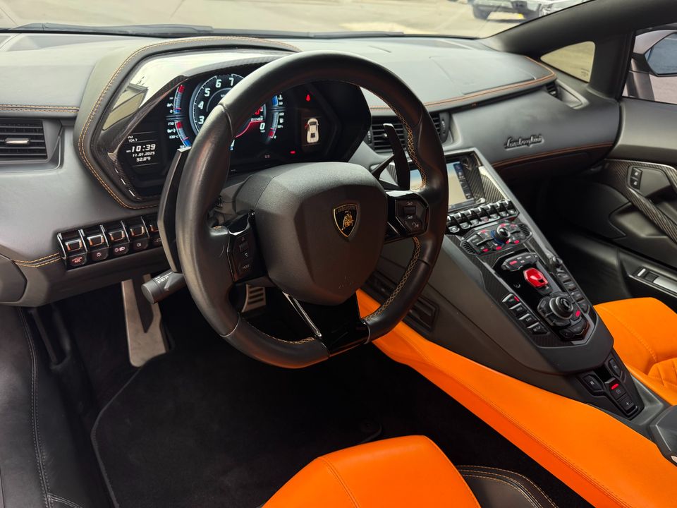 2018 Lamborghini Aventador