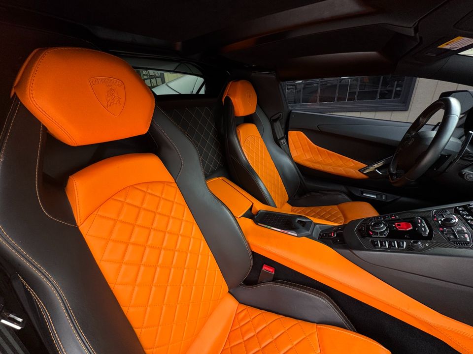 2018 Lamborghini Aventador