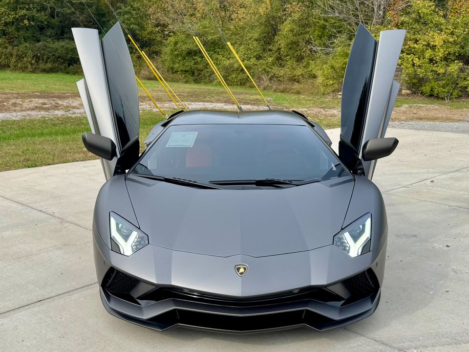 2018 Lamborghini Aventador