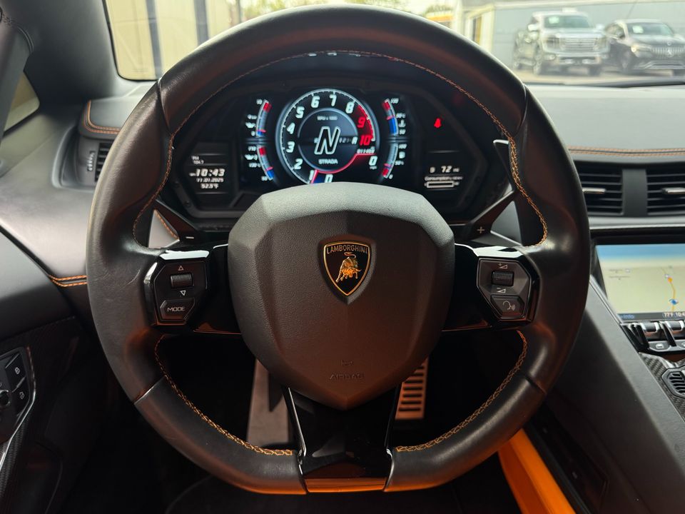 2018 Lamborghini Aventador