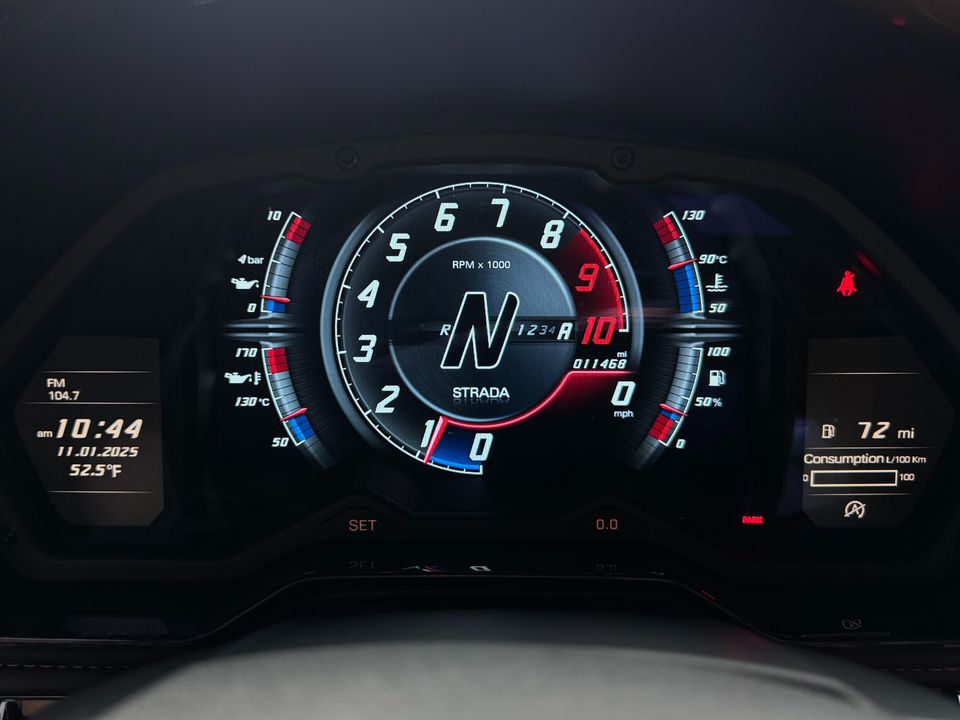 2018 Lamborghini Aventador