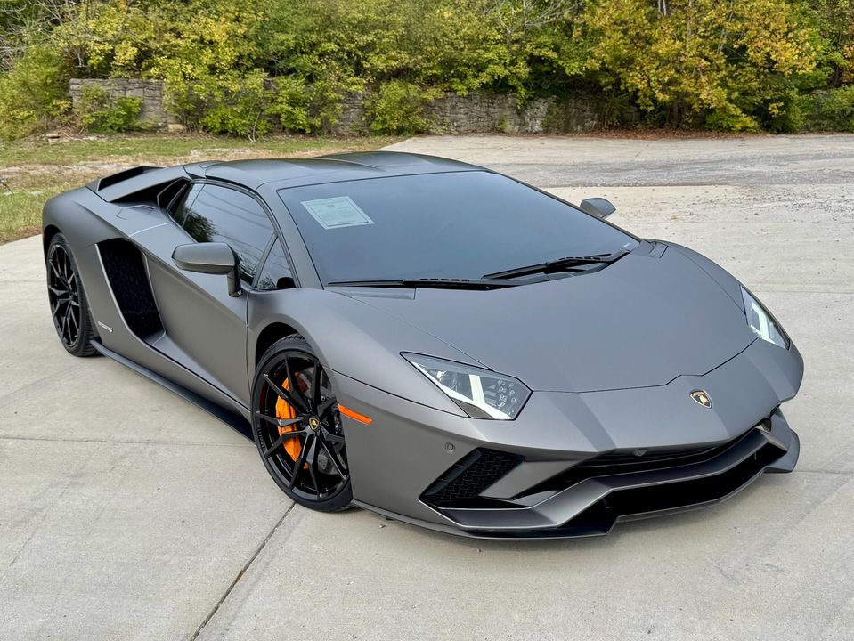 2018 Lamborghini Aventador