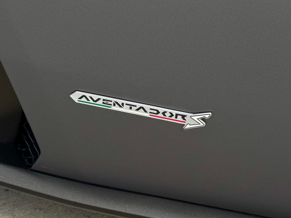 2018 Lamborghini Aventador