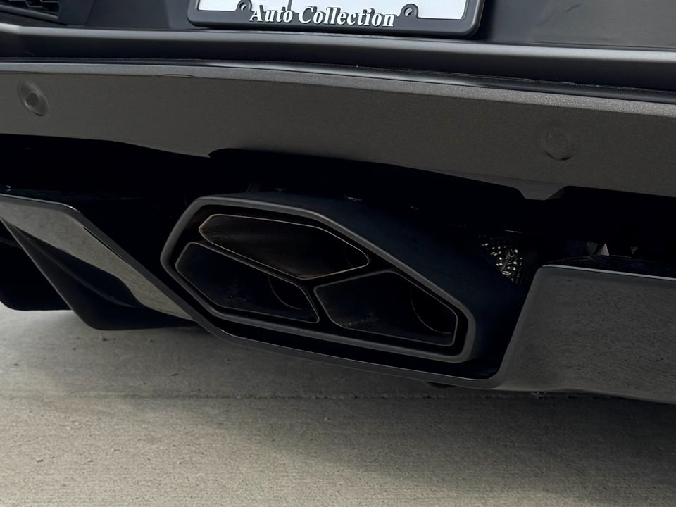 2018 Lamborghini Aventador