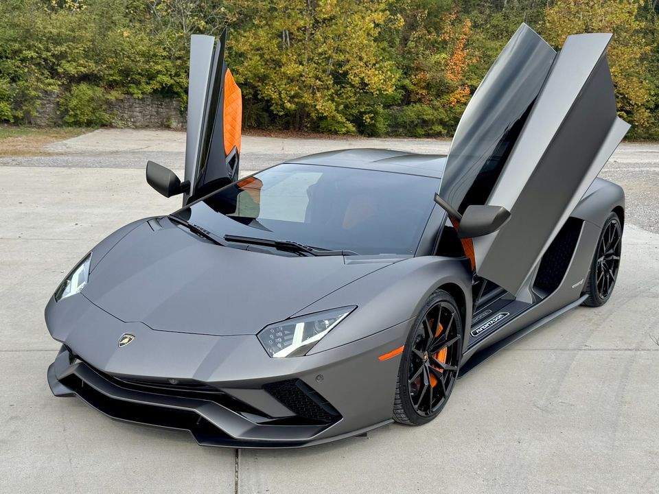 2018 Lamborghini Aventador