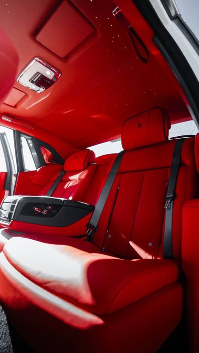 2020 Rolls-Royce Phantom