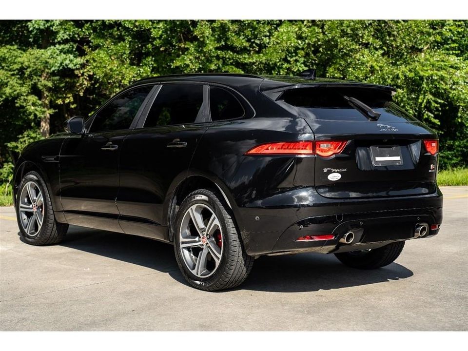 2018 Jaguar F-Pace
