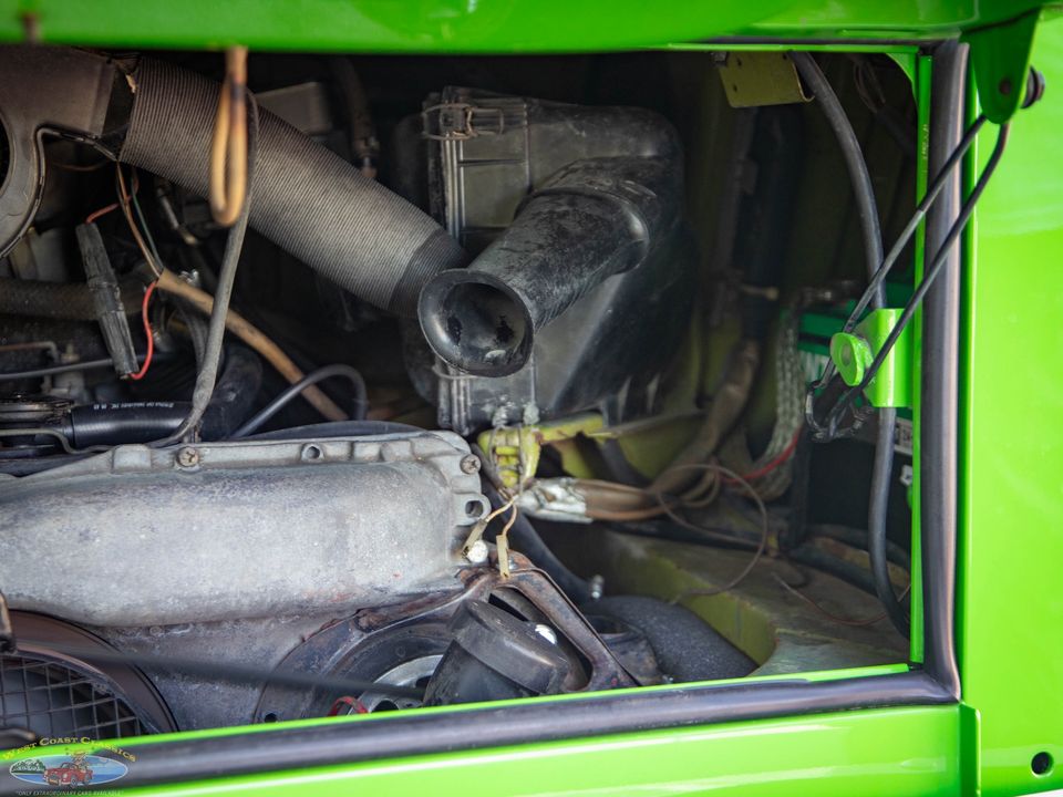 1977 Volkswagen Pop Top Camper Van