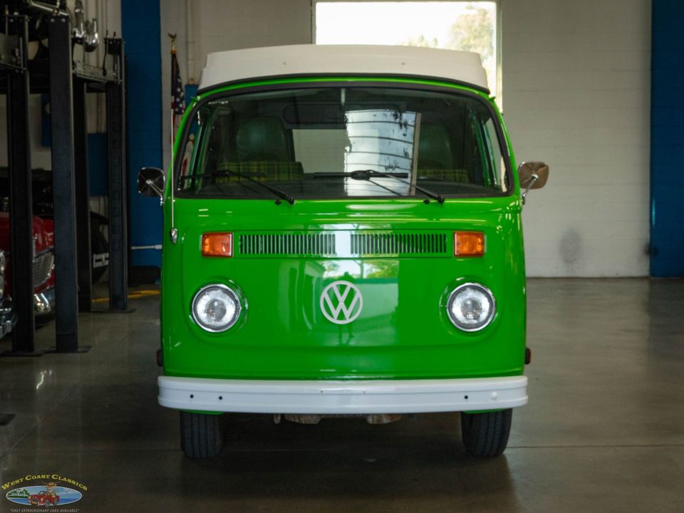 1977 Volkswagen Pop Top Camper Van