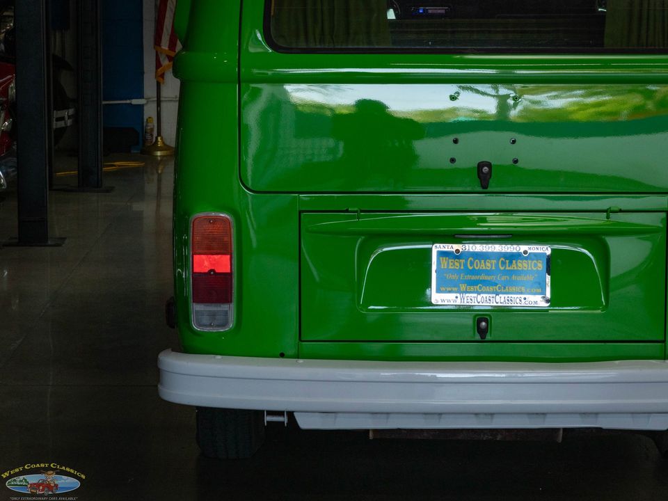 1977 Volkswagen Pop Top Camper Van