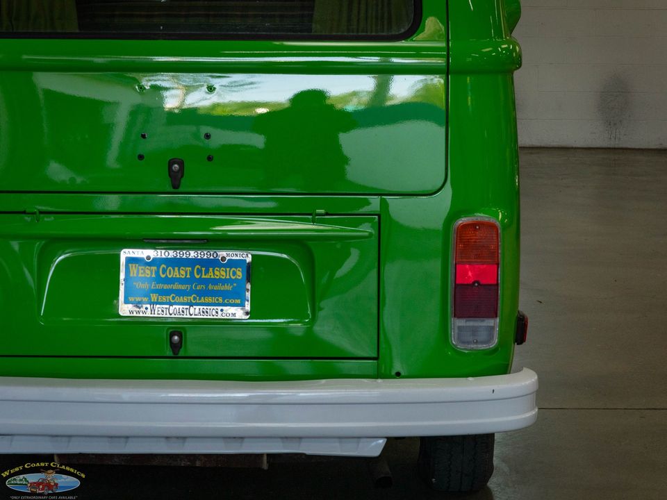 1977 Volkswagen Pop Top Camper Van