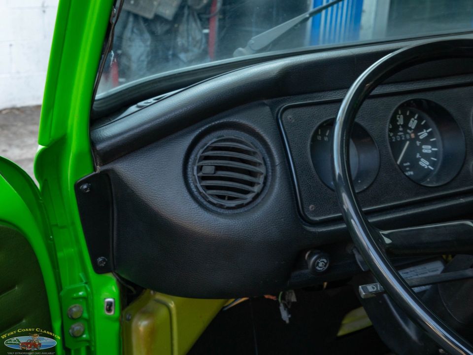 1977 Volkswagen Pop Top Camper Van