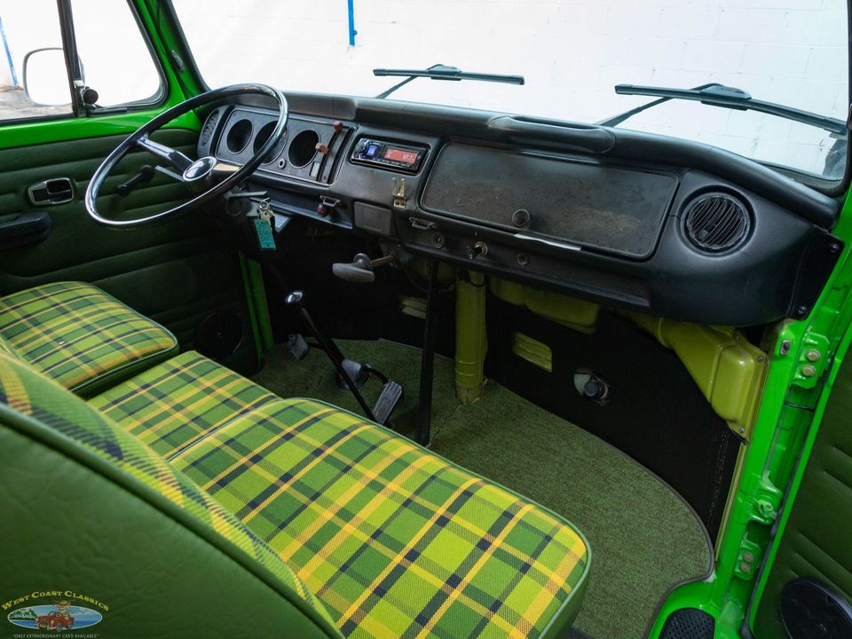 1977 Volkswagen Pop Top Camper Van