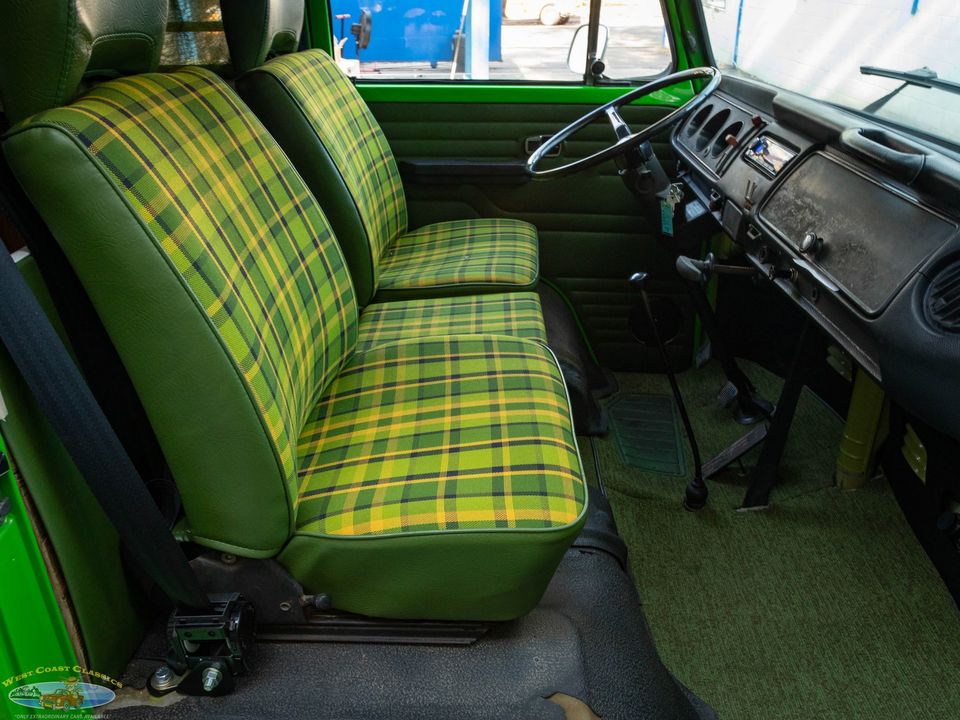 1977 Volkswagen Pop Top Camper Van