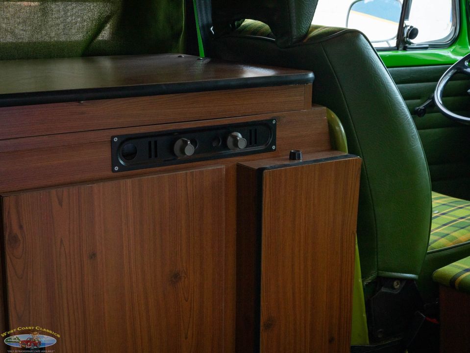 1977 Volkswagen Pop Top Camper Van