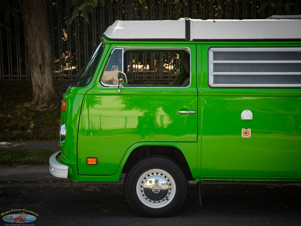 1977 Volkswagen Pop Top Camper Van