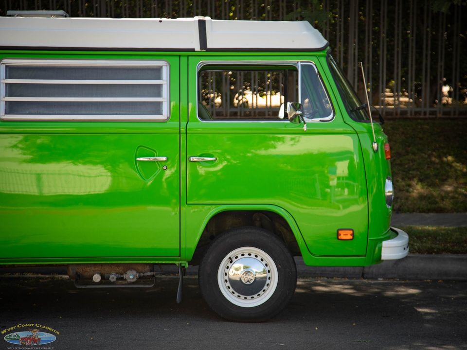 1977 Volkswagen Pop Top Camper Van