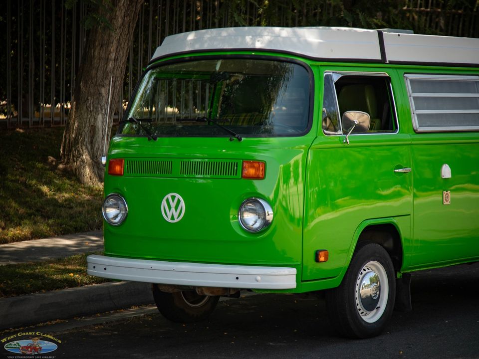 1977 Volkswagen Pop Top Camper Van
