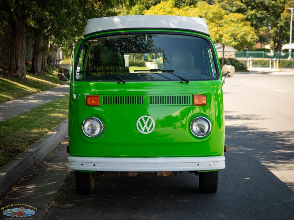 1977 Volkswagen Pop Top Camper Van