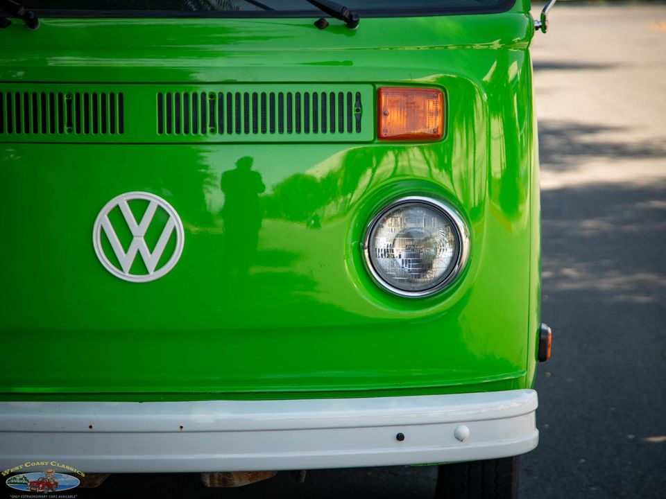 1977 Volkswagen Pop Top Camper Van
