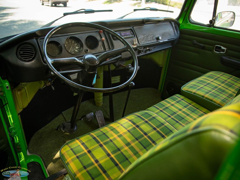 1977 Volkswagen Pop Top Camper Van