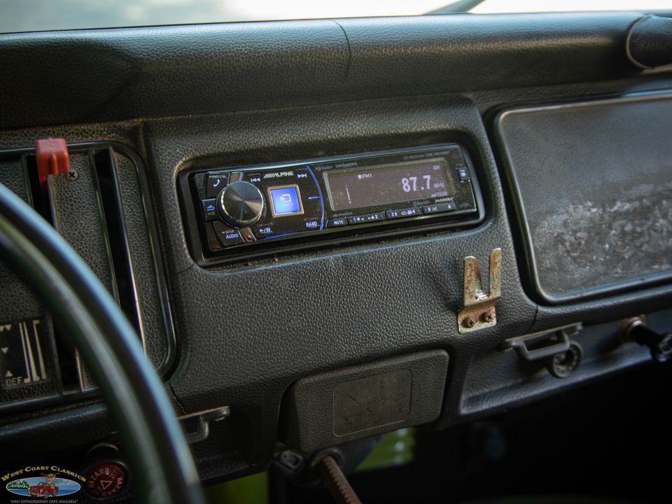 1977 Volkswagen Pop Top Camper Van
