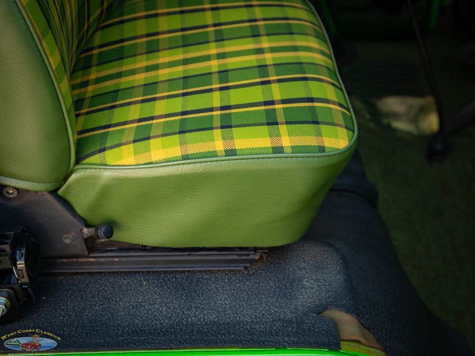 1977 Volkswagen Pop Top Camper Van