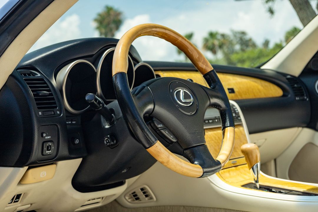 2003 Lexus SC 430