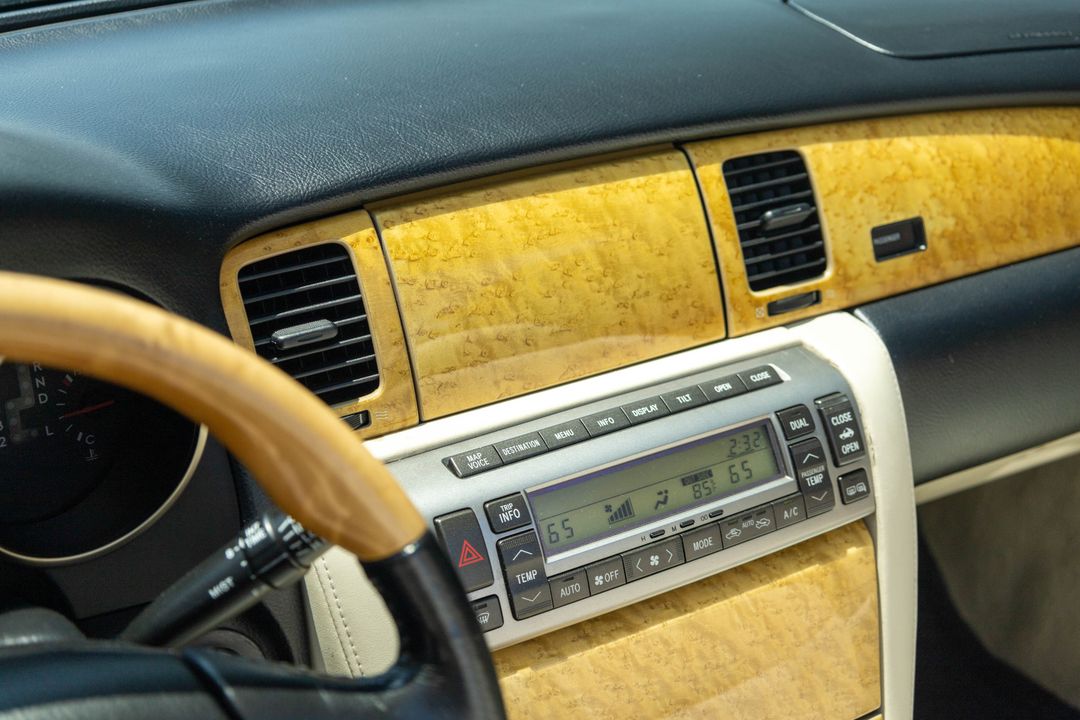 2003 Lexus SC 430