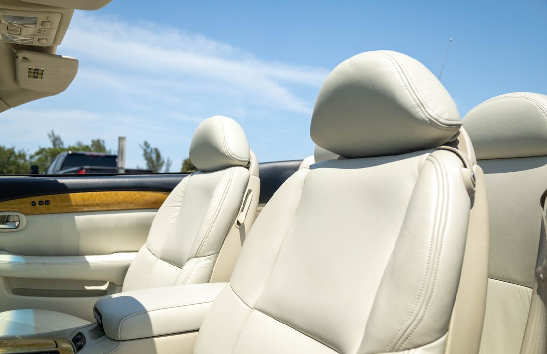 2003 Lexus SC 430