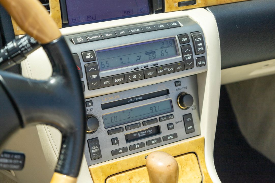 2003 Lexus SC 430