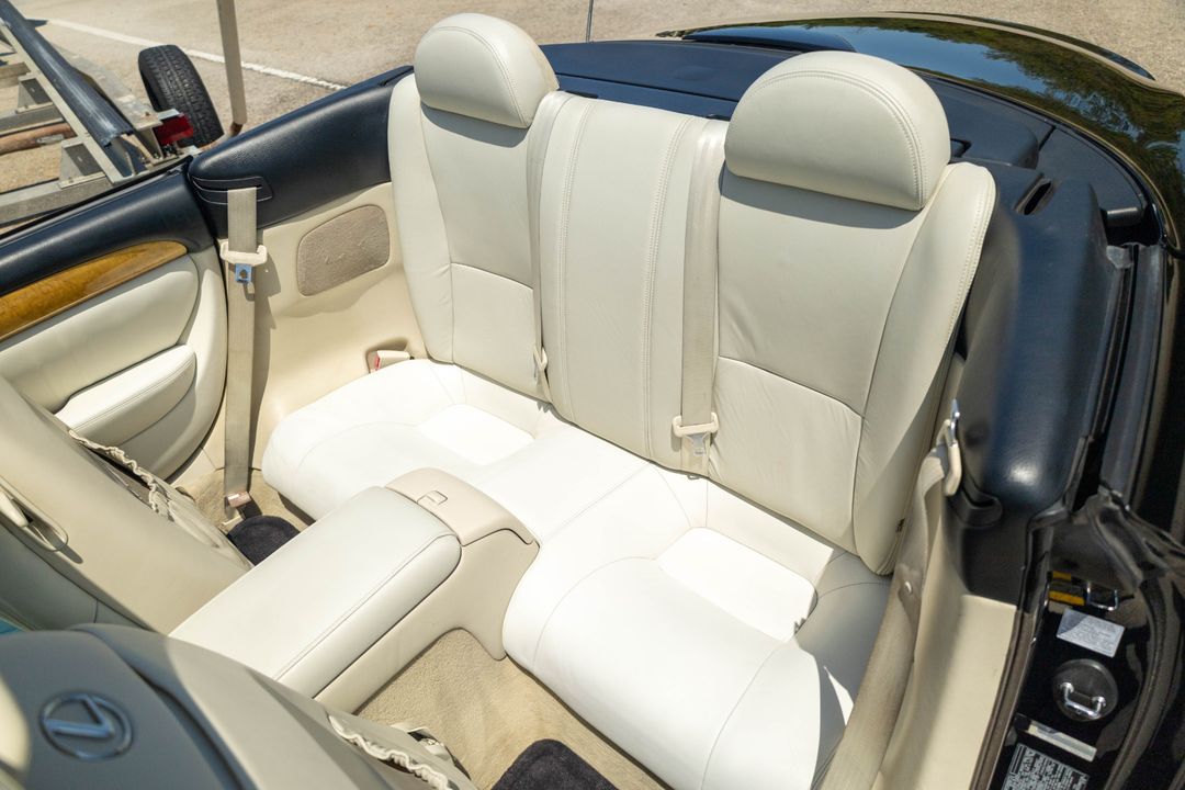2003 Lexus SC 430