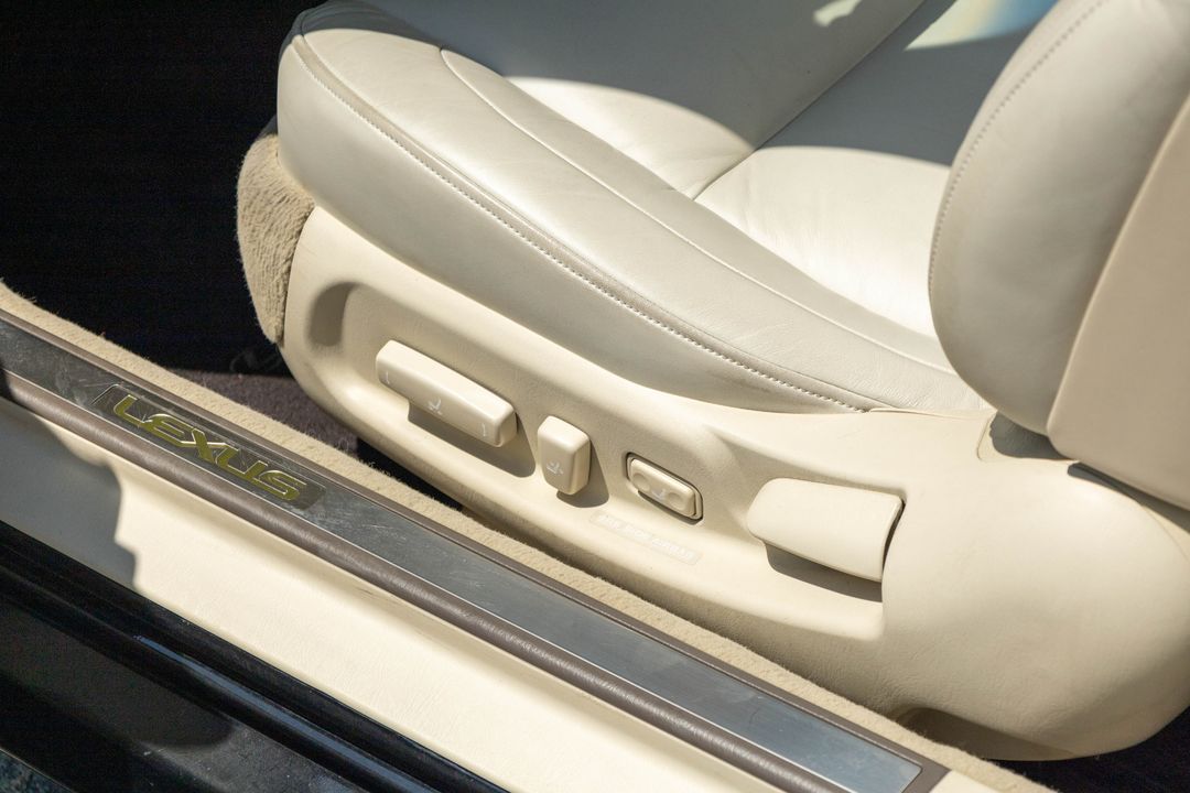 2003 Lexus SC 430