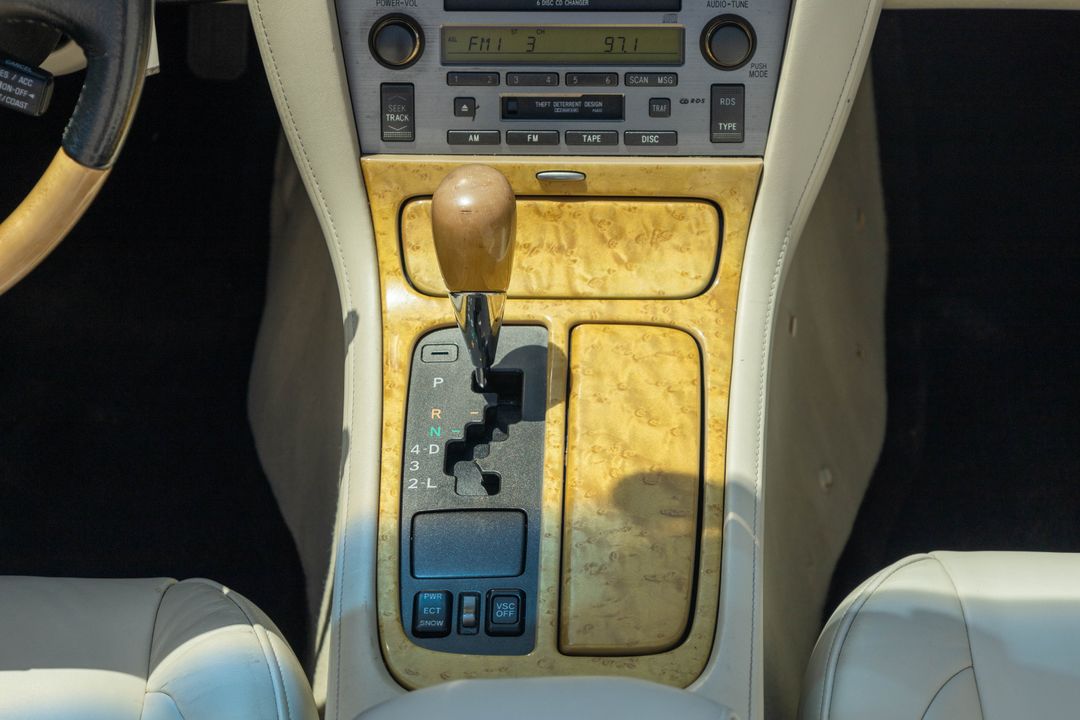 2003 Lexus SC 430