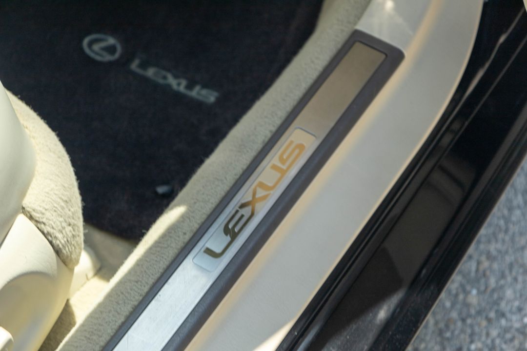 2003 Lexus SC 430