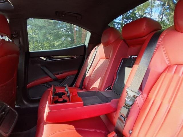 2017 Maserati Ghibli